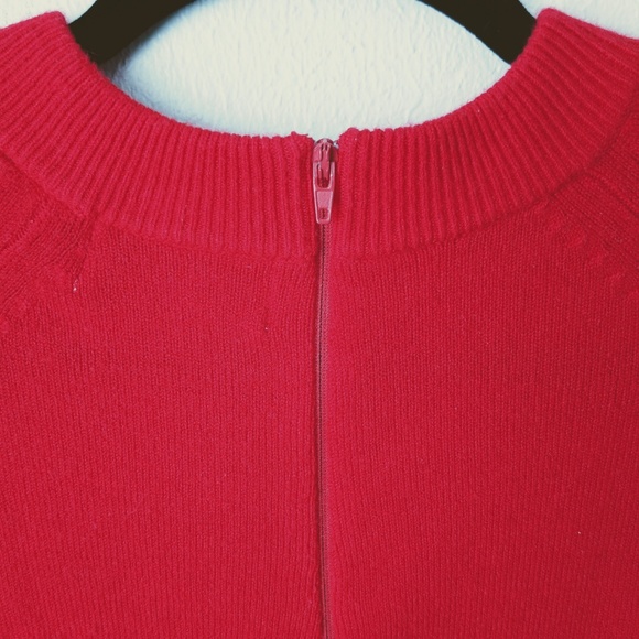Vintage Cherry Red Crewneck Sweater 1/4 Zip Back - Picture 4 of 7